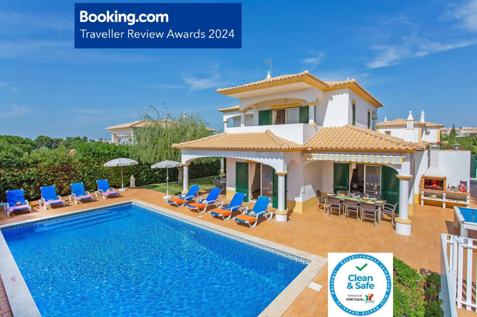White Sands - Private Oasis, Heated Pool, Beaches & Strip Nearby Albufeira